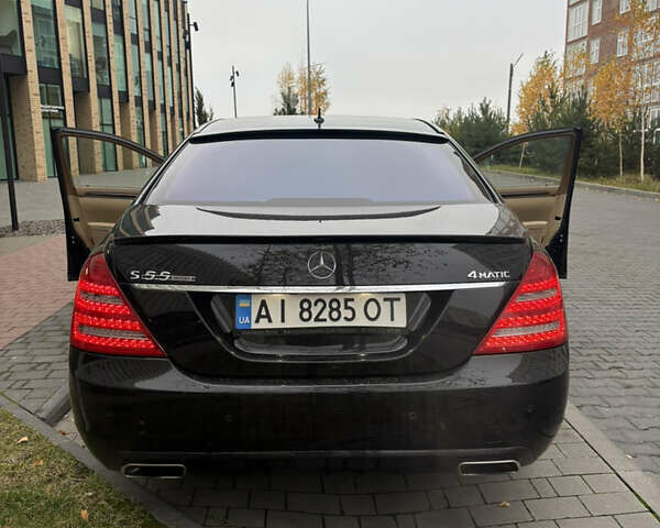 Черный Мерседес С Класс, объемом двигателя 5.5 л и пробегом 150 тыс. км за 17999 $, фото 80 на Automoto.ua