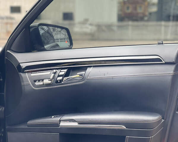 Мерседес С Клас 2011 у Києві на Automoto.ua Чорний Мерседес С Клас, об'ємом двигуна 4.66 л та пробігом 290 тис. км за 11995 $, фото 26 на Automoto.ua