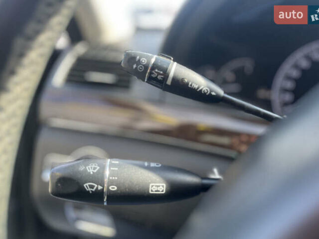 Черный Мерседес С Класс, объемом двигателя 3 л и пробегом 455 тыс. км за 15999 $, фото 22 на Automoto.ua