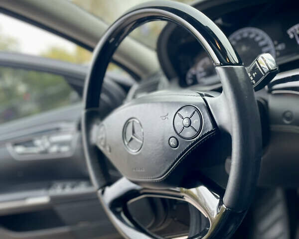 Мерседес С Клас 2011 у Києві на Automoto.ua Чорний Мерседес С Клас, об'ємом двигуна 4.66 л та пробігом 290 тис. км за 11995 $, фото 30 на Automoto.ua