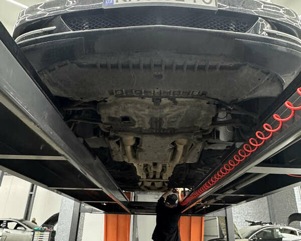 Черный Мерседес С Класс, объемом двигателя 4.7 л и пробегом 201 тыс. км за 12900 $, фото 52 на Automoto.ua