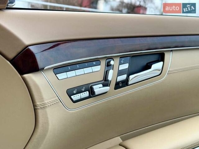 Черный Мерседес С Класс, объемом двигателя 4.7 л и пробегом 201 тыс. км за 12900 $, фото 28 на Automoto.ua