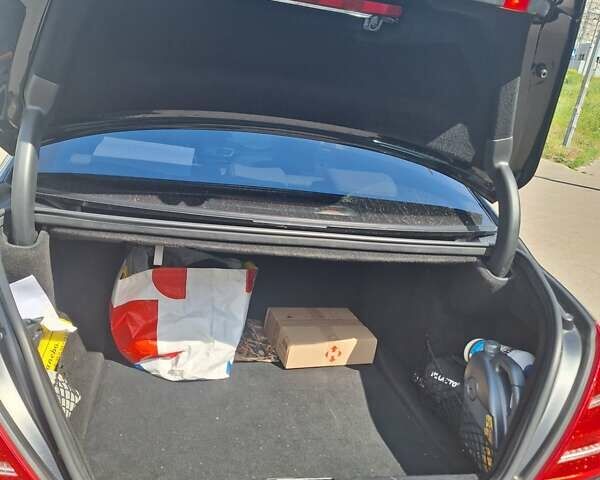 Черный Мерседес С Класс, объемом двигателя 5.46 л и пробегом 225 тыс. км за 16000 $, фото 19 на Automoto.ua