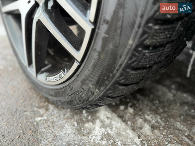 Черный Мерседес С Класс, объемом двигателя 2.99 л и пробегом 368 тыс. км за 13200 $, фото 65 на Automoto.ua