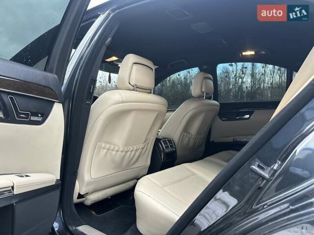 Чорний Мерседес С Клас, об'ємом двигуна 2.99 л та пробігом 450 тис. км за 17900 $, фото 13 на Automoto.ua