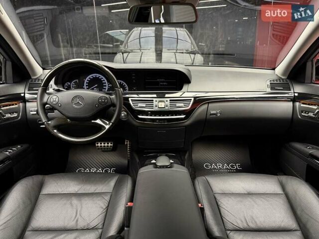 Чорний Мерседес С Клас, об'ємом двигуна 4.7 л та пробігом 175 тис. км за 20900 $, фото 35 на Automoto.ua