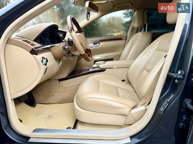 Черный Мерседес С Класс, объемом двигателя 2.99 л и пробегом 368 тыс. км за 14200 $, фото 51 на Automoto.ua