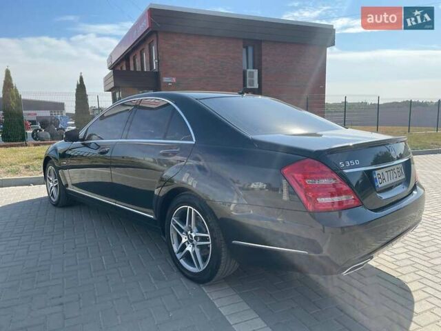 Чорний Мерседес С Клас, об'ємом двигуна 3 л та пробігом 152 тис. км за 26000 $, фото 13 на Automoto.ua