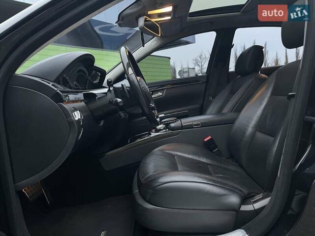 Чорний Мерседес С Клас, об'ємом двигуна 4.66 л та пробігом 227 тис. км за 16500 $, фото 21 на Automoto.ua