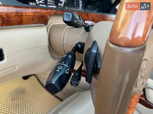 Чорний Мерседес С Клас, об'ємом двигуна 4.66 л та пробігом 240 тис. км за 16900 $, фото 15 на Automoto.ua