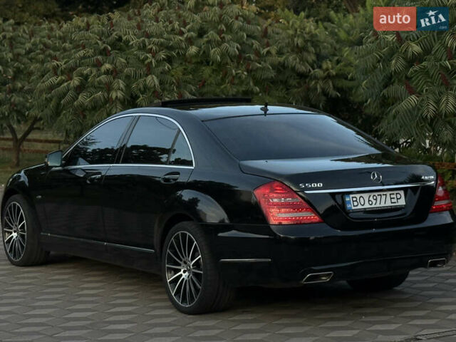 Чорний Мерседес С Клас, об'ємом двигуна 4.7 л та пробігом 290 тис. км за 17000 $, фото 2 на Automoto.ua