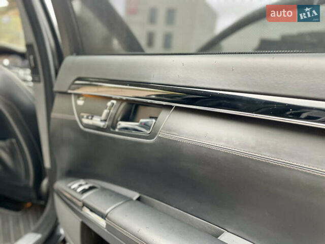 Мерседес С Клас 2011 у Києві на Automoto.ua Чорний Мерседес С Клас, об'ємом двигуна 4.66 л та пробігом 290 тис. км за 11995 $, фото 39 на Automoto.ua