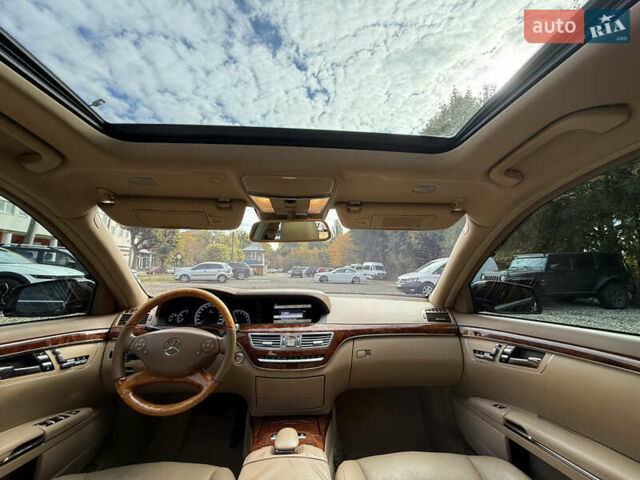 Чорний Мерседес С Клас, об'ємом двигуна 3 л та пробігом 337 тис. км за 19900 $, фото 43 на Automoto.ua
