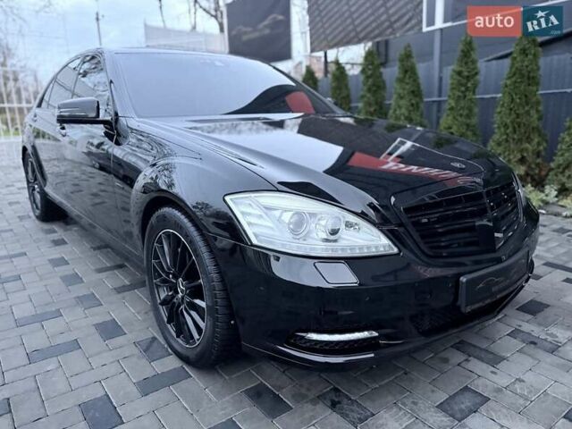 Черный Мерседес С Класс, объемом двигателя 3 л и пробегом 279 тыс. км за 17700 $, фото 6 на Automoto.ua