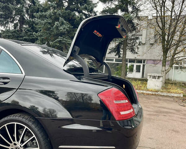 Мерседес С Клас 2011 у Києві на Automoto.ua Чорний Мерседес С Клас, об'ємом двигуна 4.66 л та пробігом 290 тис. км за 11995 $, фото 58 на Automoto.ua