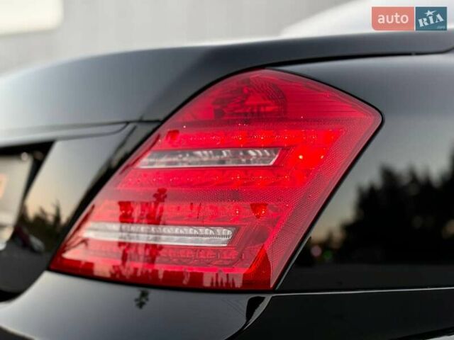 Чорний Мерседес С Клас, об'ємом двигуна 3 л та пробігом 211 тис. км за 23400 $, фото 24 на Automoto.ua