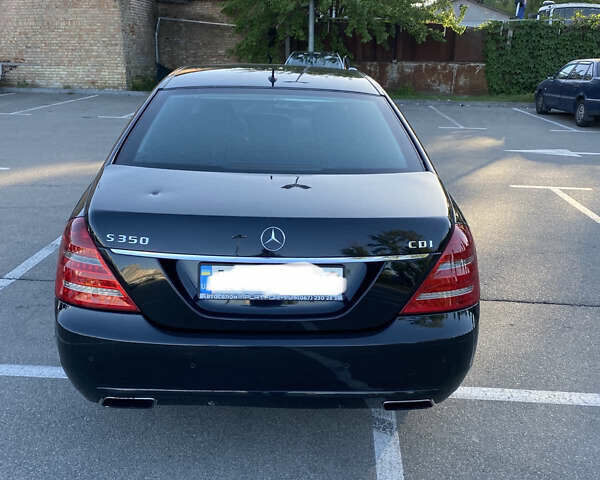 Черный Мерседес С Класс, объемом двигателя 2.1 л и пробегом 300 тыс. км за 13900 $, фото 20 на Automoto.ua