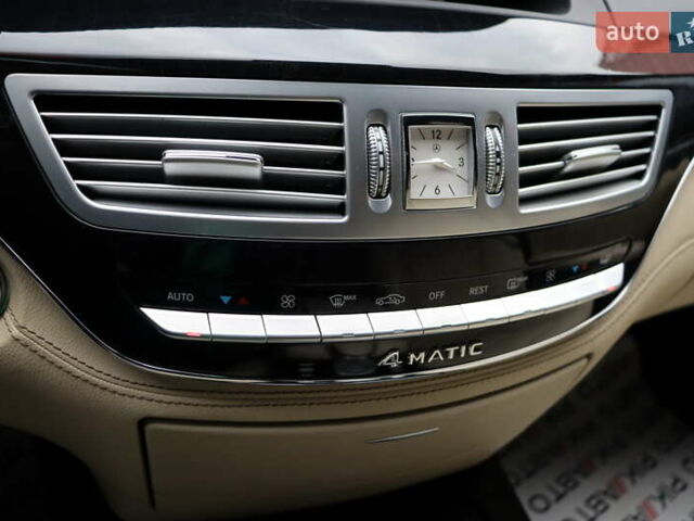 Черный Мерседес С Класс, объемом двигателя 4.7 л и пробегом 179 тыс. км за 17900 $, фото 27 на Automoto.ua