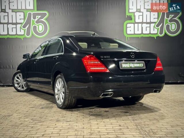 Черный Мерседес С Класс, объемом двигателя 4.7 л и пробегом 211 тыс. км за 16800 $, фото 11 на Automoto.ua