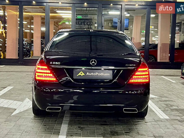 Чорний Мерседес С Клас, об'ємом двигуна 2.99 л та пробігом 258 тис. км за 19500 $, фото 12 на Automoto.ua