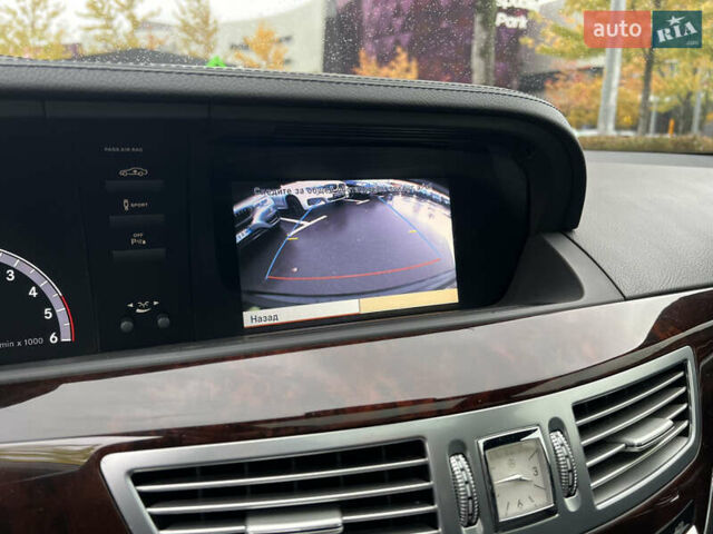 Чорний Мерседес С Клас, об'ємом двигуна 2.99 л та пробігом 258 тис. км за 18000 $, фото 28 на Automoto.ua