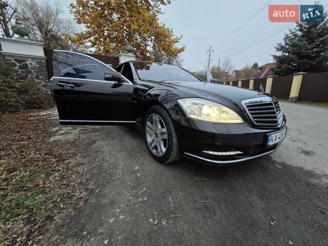 Черный Мерседес С Класс, объемом двигателя 3.5 л и пробегом 188 тыс. км за 14999 $, фото 22 на Automoto.ua