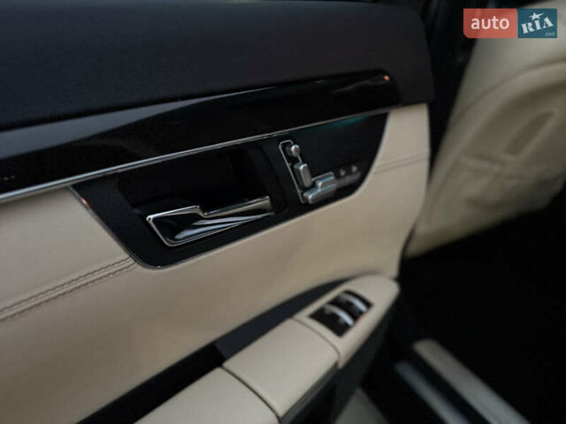 Черный Мерседес С Класс, объемом двигателя 4.7 л и пробегом 218 тыс. км за 14999 $, фото 54 на Automoto.ua