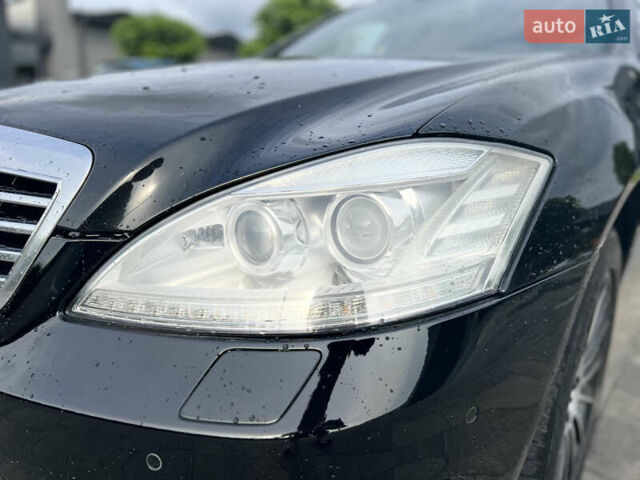 Черный Мерседес С Класс, объемом двигателя 3 л и пробегом 285 тыс. км за 18499 $, фото 16 на Automoto.ua