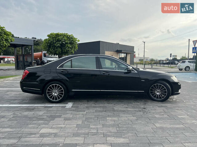 Черный Мерседес С Класс, объемом двигателя 3 л и пробегом 285 тыс. км за 15500 $, фото 15 на Automoto.ua