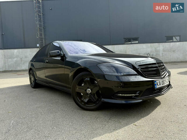 Мерседес С Класс 2012 в Киеве на Automoto.ua Черный Мерседес С Класс, объемом двигателя 4.66 л и пробегом 256 тыс. км за 21500 $, фото 3 на Automoto.ua