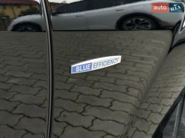 Черный Мерседес С Класс, объемом двигателя 2.99 л и пробегом 320 тыс. км за 21500 $, фото 22 на Automoto.ua