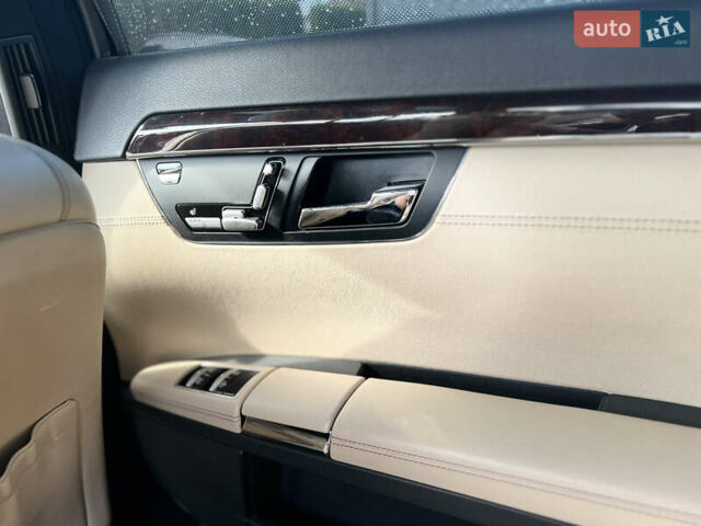 Черный Мерседес С Класс, объемом двигателя 3 л и пробегом 285 тыс. км за 18499 $, фото 39 на Automoto.ua