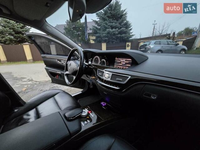 Черный Мерседес С Класс, объемом двигателя 3.5 л и пробегом 188 тыс. км за 14999 $, фото 23 на Automoto.ua