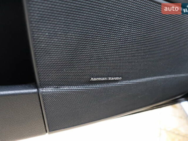 Черный Мерседес С Класс, объемом двигателя 4.7 л и пробегом 179 тыс. км за 17900 $, фото 10 на Automoto.ua