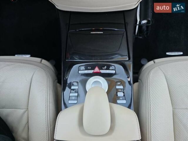 Черный Мерседес С Класс, объемом двигателя 4.7 л и пробегом 218 тыс. км за 17999 $, фото 39 на Automoto.ua