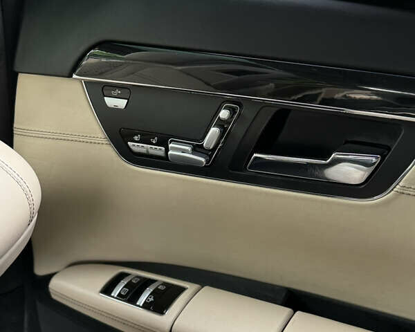 Чорний Мерседес С Клас, об'ємом двигуна 4.7 л та пробігом 212 тис. км за 16200 $, фото 46 на Automoto.ua