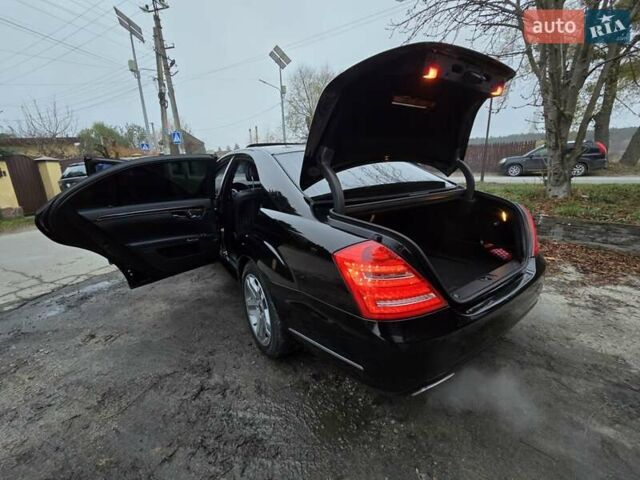 Черный Мерседес С Класс, объемом двигателя 3.5 л и пробегом 188 тыс. км за 14999 $, фото 17 на Automoto.ua