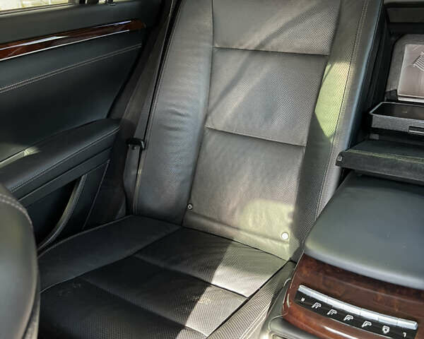 Черный Мерседес С Класс, объемом двигателя 4.66 л и пробегом 197 тыс. км за 21000 $, фото 19 на Automoto.ua