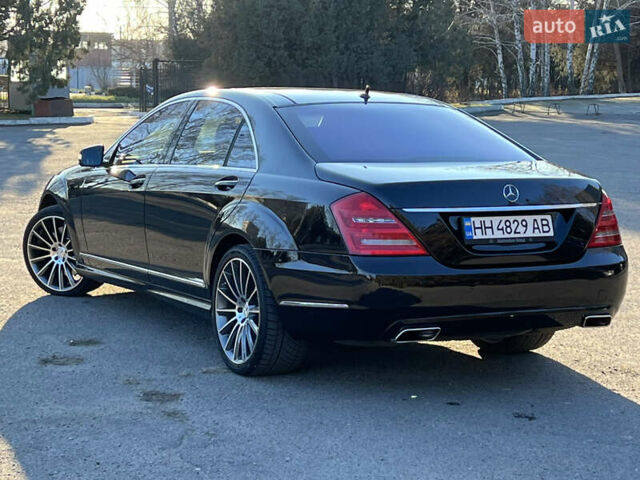 Черный Мерседес С Класс, объемом двигателя 4.7 л и пробегом 255 тыс. км за 14200 $, фото 3 на Automoto.ua