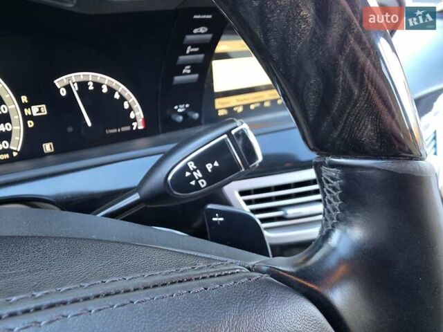 Черный Мерседес С Класс, объемом двигателя 4.7 л и пробегом 218 тыс. км за 17999 $, фото 37 на Automoto.ua