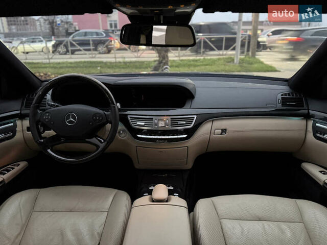 Черный Мерседес С Класс, объемом двигателя 4.7 л и пробегом 218 тыс. км за 14999 $, фото 36 на Automoto.ua