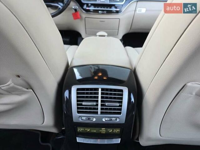 Черный Мерседес С Класс, объемом двигателя 4.7 л и пробегом 218 тыс. км за 17999 $, фото 52 на Automoto.ua