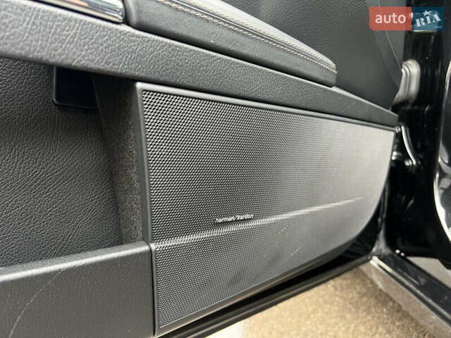 Чорний Мерседес С Клас, об'ємом двигуна 2.99 л та пробігом 258 тис. км за 18000 $, фото 17 на Automoto.ua