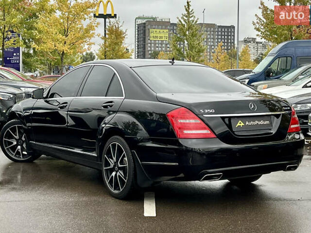 Чорний Мерседес С Клас, об'ємом двигуна 2.99 л та пробігом 258 тис. км за 18000 $, фото 9 на Automoto.ua