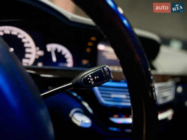 Чорний Мерседес С Клас, об'ємом двигуна 2.99 л та пробігом 258 тис. км за 19500 $, фото 23 на Automoto.ua