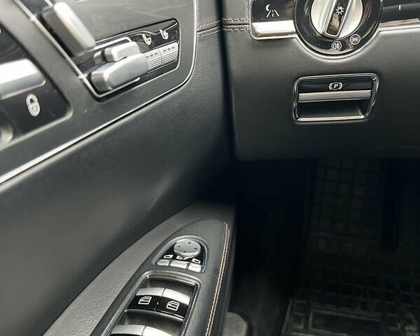 Мерседес С Класс 2012 в Черкассах на Automoto.ua Черный Мерседес С Класс, объемом двигателя 4.7 л и пробегом 150 тыс. км за 17500 $, фото 41 на Automoto.ua