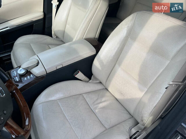 Черный Мерседес С Класс, объемом двигателя 3 л и пробегом 285 тыс. км за 15500 $, фото 21 на Automoto.ua