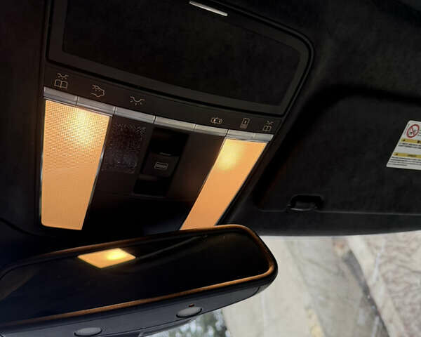 Чорний Мерседес С Клас, об'ємом двигуна 2.99 л та пробігом 286 тис. км за 22000 $, фото 45 на Automoto.ua