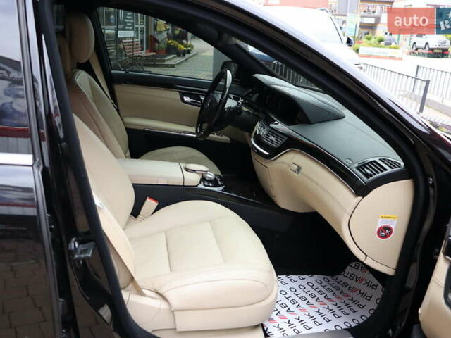 Черный Мерседес С Класс, объемом двигателя 4.7 л и пробегом 179 тыс. км за 17900 $, фото 45 на Automoto.ua