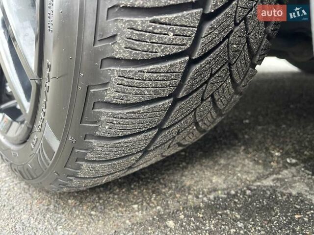 Черный Мерседес С Класс, объемом двигателя 3 л и пробегом 280 тыс. км за 19999 $, фото 1 на Automoto.ua